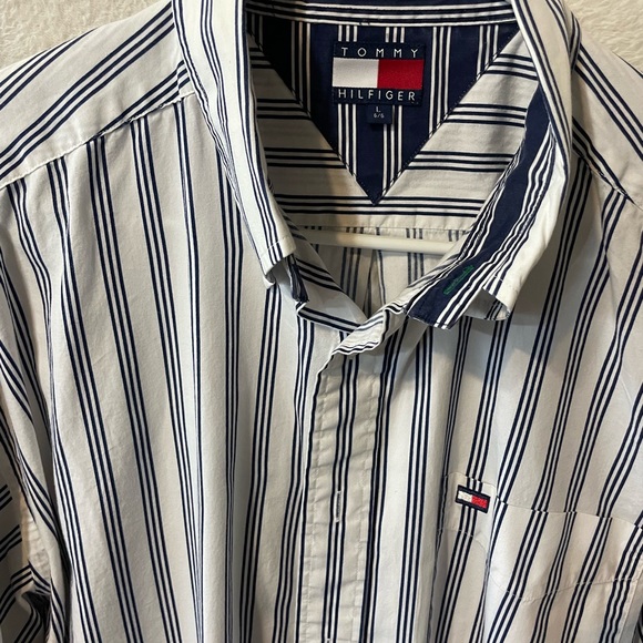 Men’s Tommy Hilfiger shirt - Picture 1 of 3